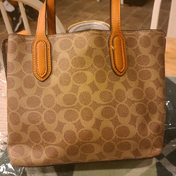 Co*ch Inspired - Picture 2 of 6